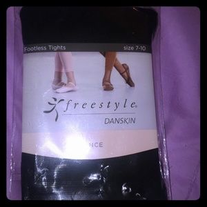 *Sale 10 for $35*🍁Ballet Footless Dance Tights
